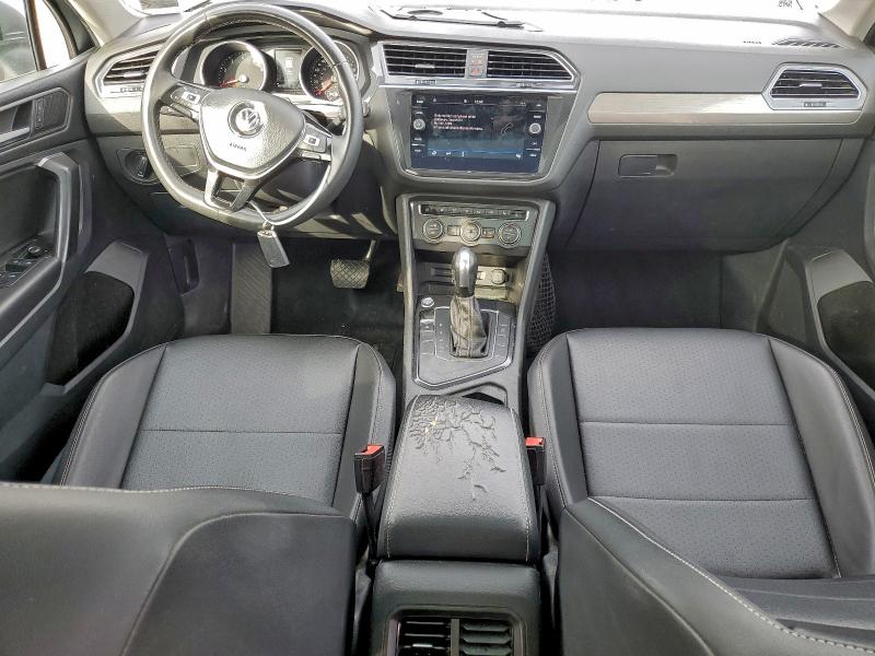 VOLKSWAGEN TIGUAN 2021 VIN 3VV3B7AX1MM112399