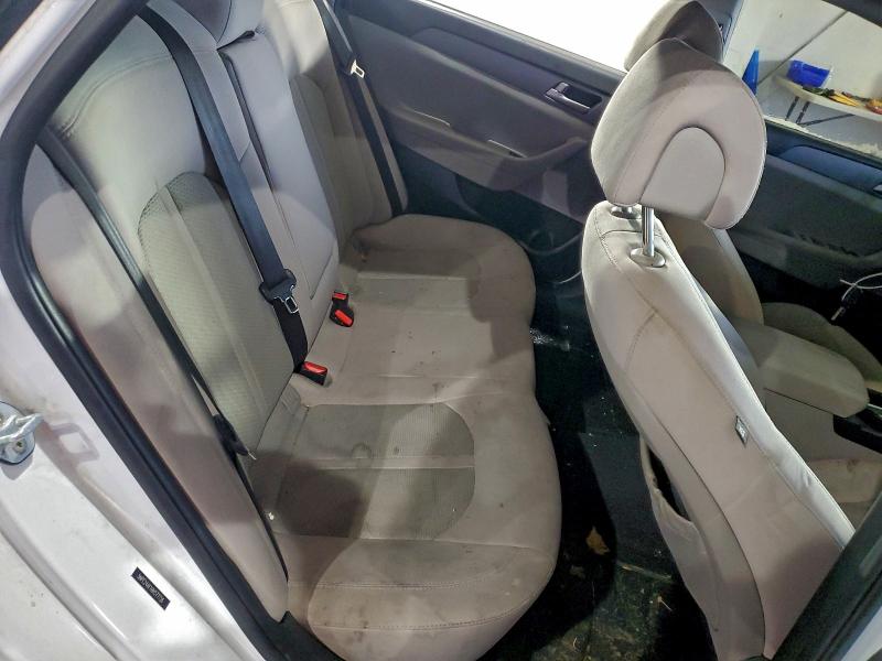 Фото 10 - HYUNDAI SONATA