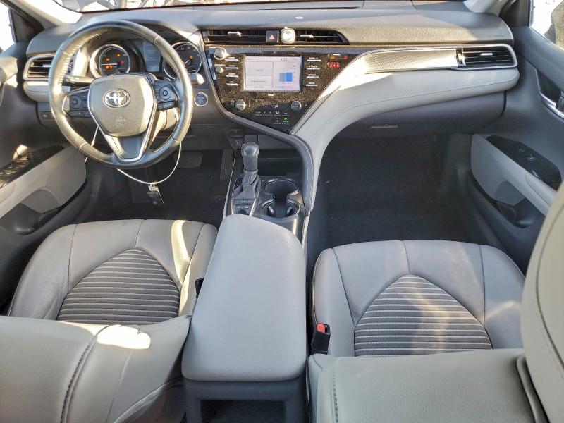 Фото 8 - TOYOTA CAMRY