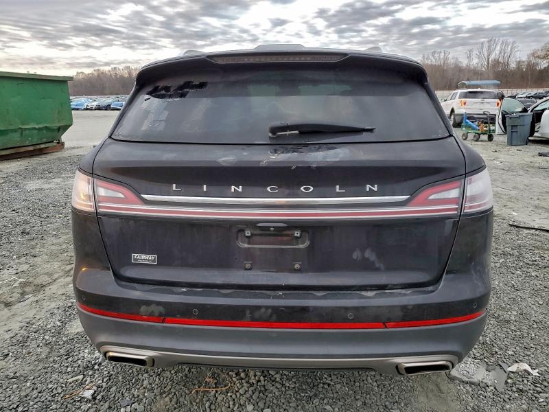 Фото 6 - LINCOLN NAUTILUS