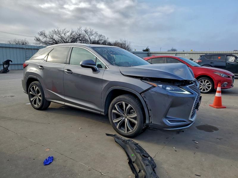 Фото 4 - LEXUS RX350