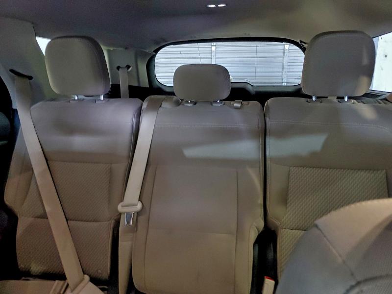 Фото 10 - FORD EXPLORER