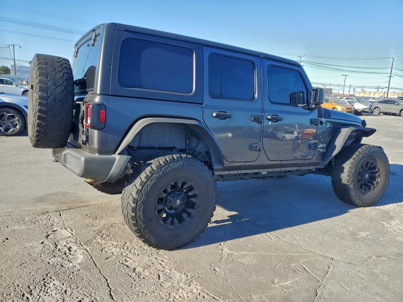 Фото 3 - JEEP WRANGLER