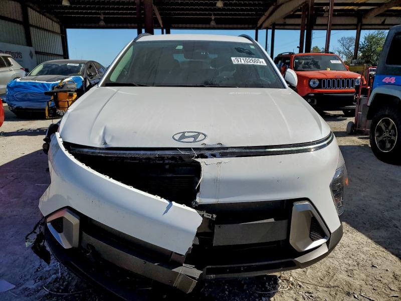 Фото 5 - HYUNDAI KONA