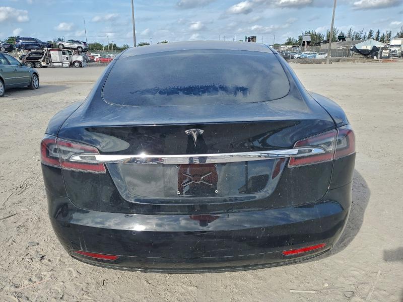 Фото 6 - TESLA MODEL S