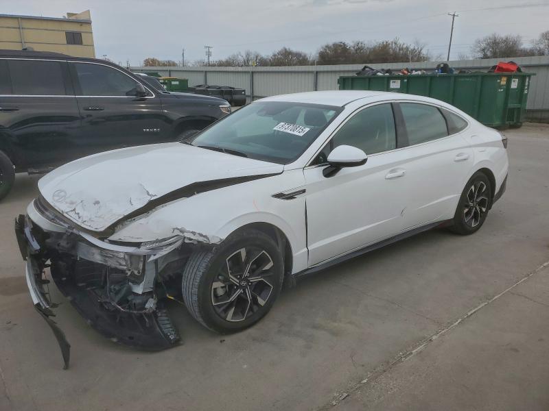 Фото 1 - HYUNDAI SONATA