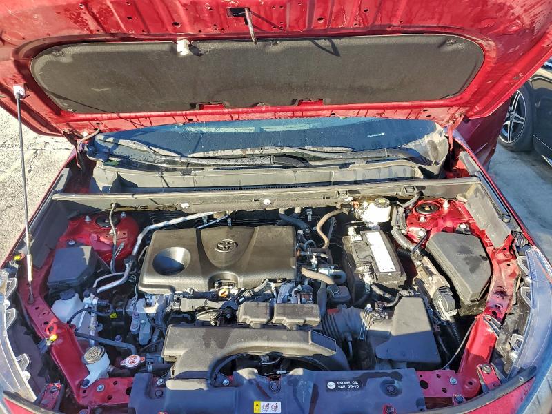 Фото 12 - TOYOTA RAV4