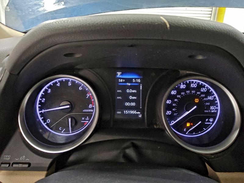 Фото 9 - TOYOTA CAMRY