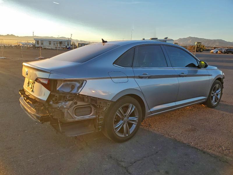 Фото 3 - VOLKSWAGEN JETTA