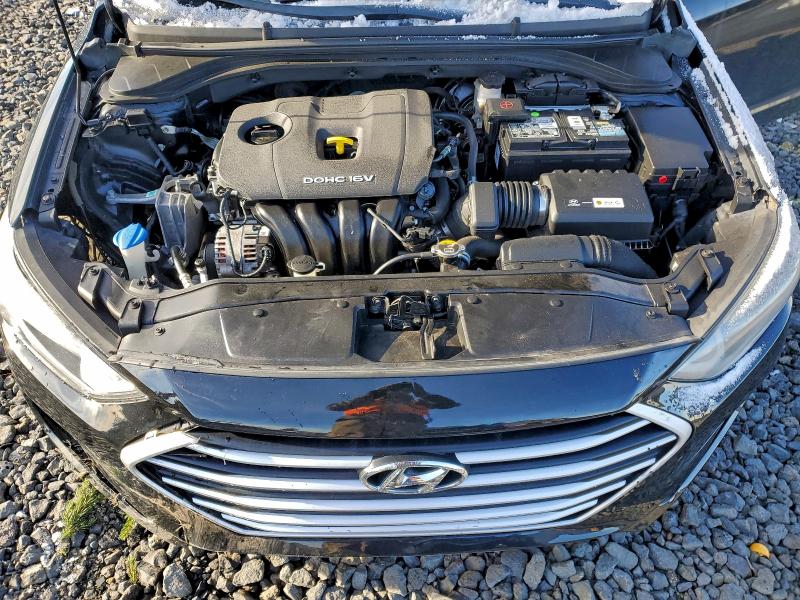 Фото 11 - HYUNDAI ELANTRA