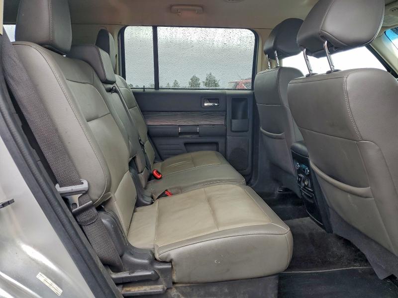 Фото 11 - FORD FLEX