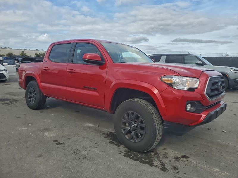 Фото 4 - TOYOTA TACOMA