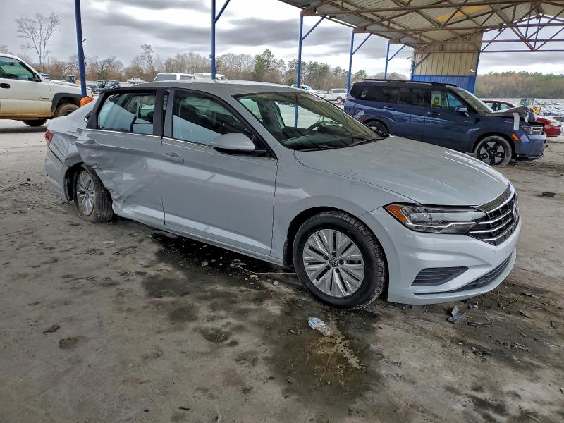 Фото 4 - VOLKSWAGEN JETTA