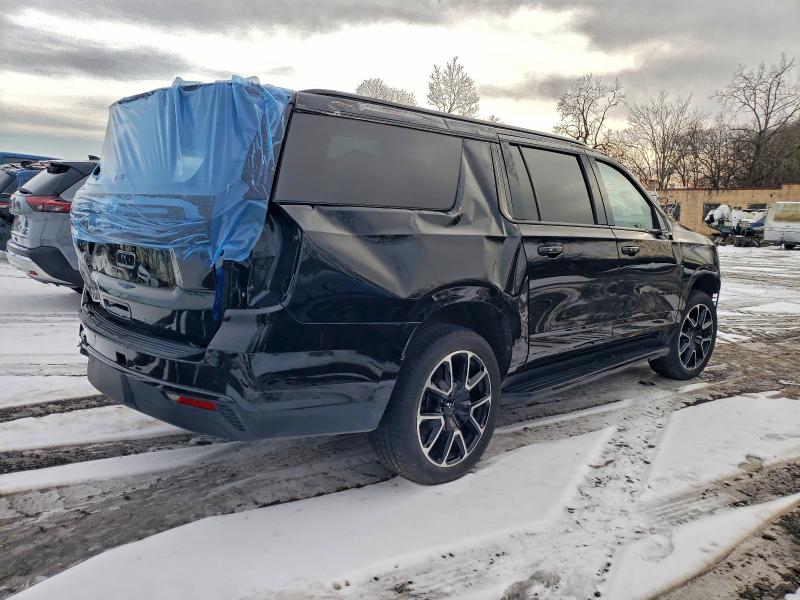 Фото 3 - CHEVROLET SUBURBAN