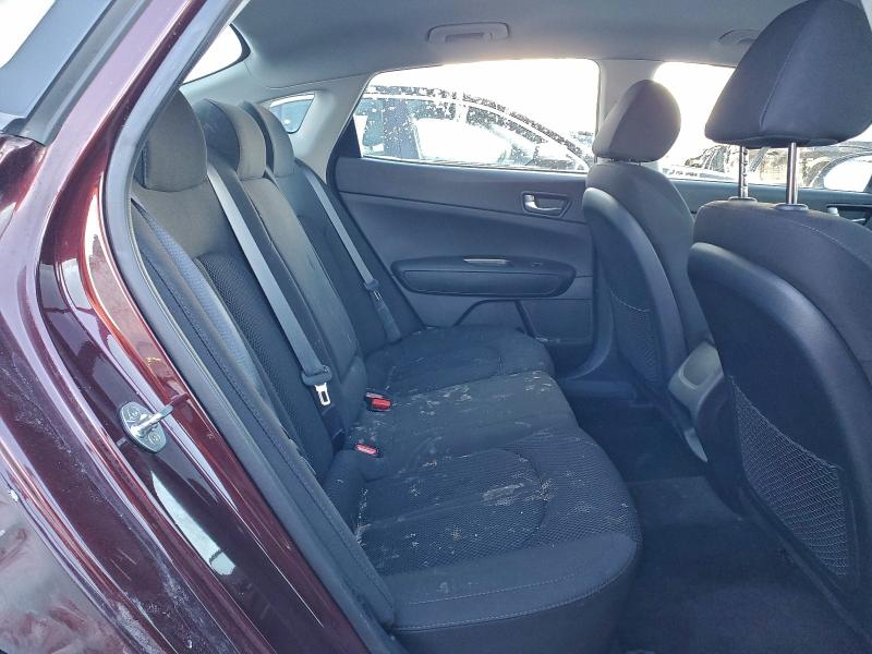 Фото 10 - KIA OPTIMA