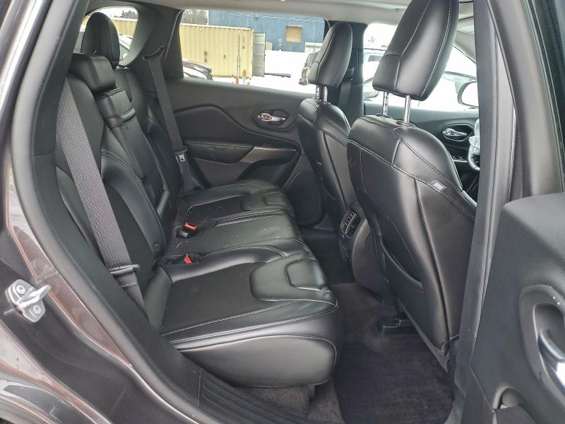 Фото 11 - JEEP GRAND CHER