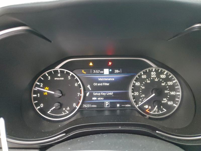 Фото 9 - NISSAN MAXIMA