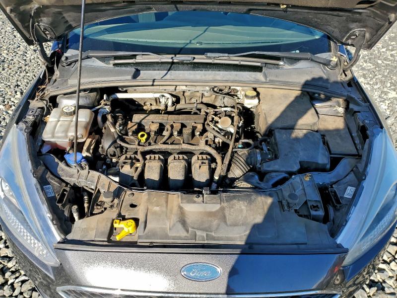 Фото 11 - FORD FOCUS