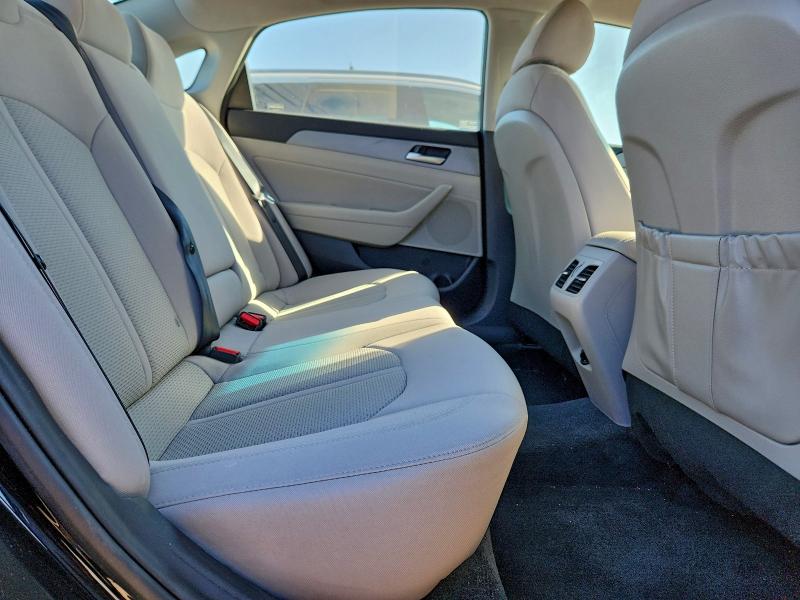 Фото 10 - HYUNDAI SONATA