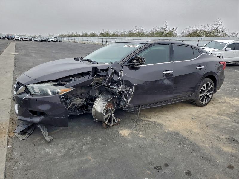 Фото 1 - NISSAN MAXIMA