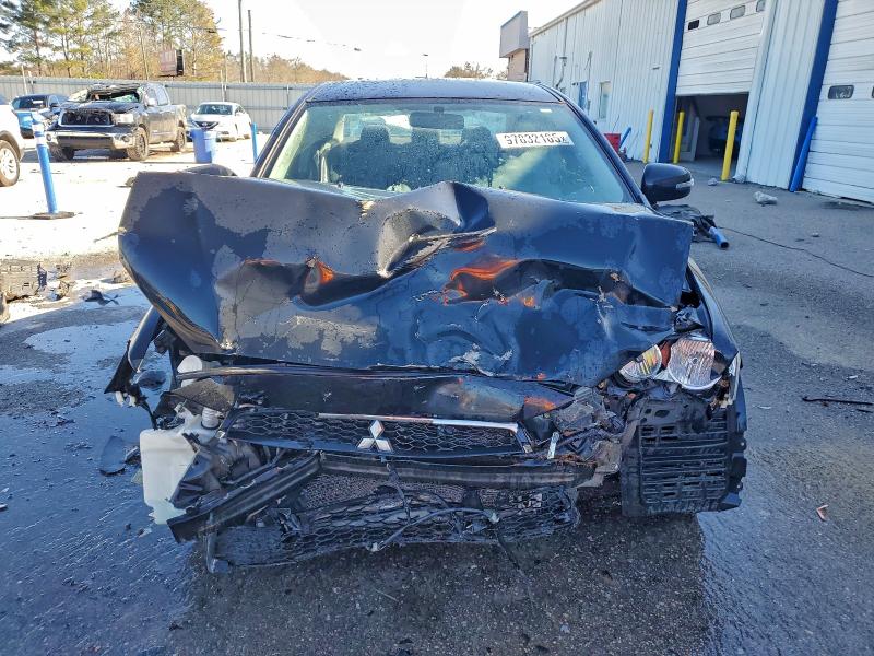 Фото 5 - MITSUBISHI LANCER