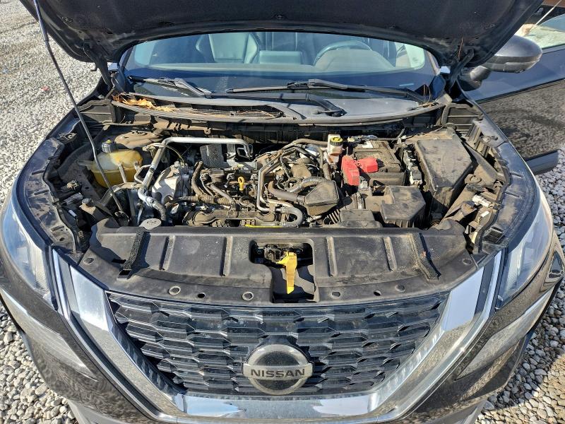 Фото 12 - NISSAN ROGUE