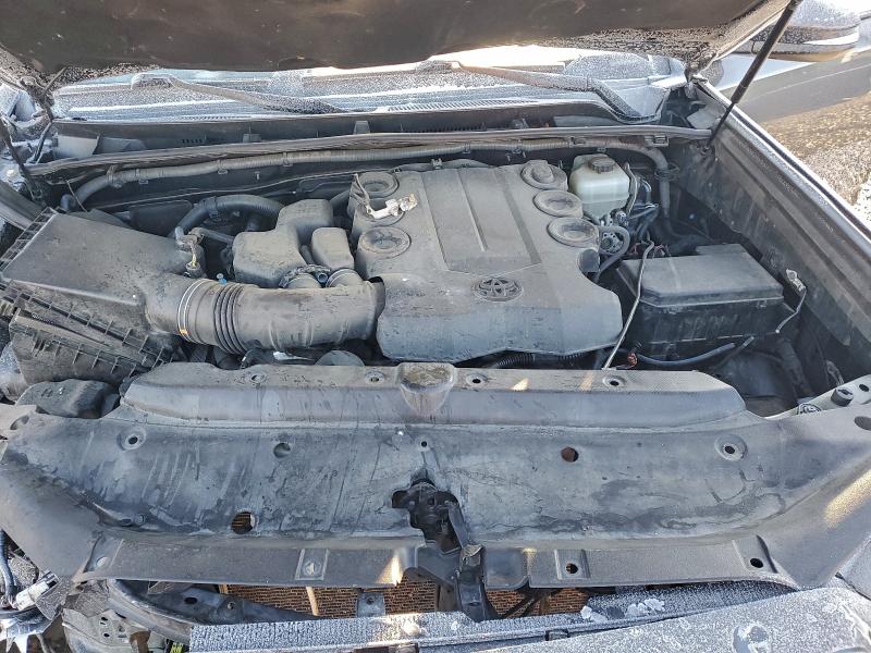 Фото 12 - TOYOTA 4RUNNER