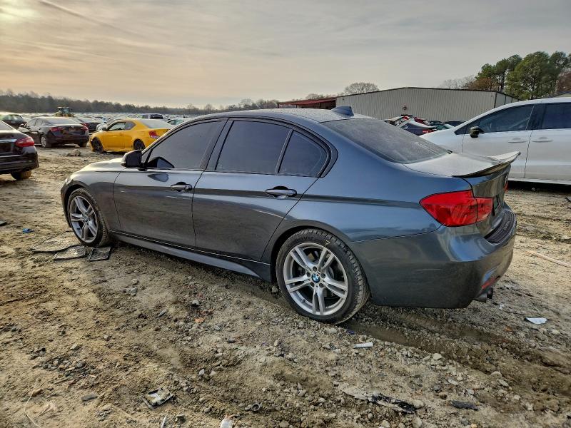 Фото 2 - BMW 3 SERIES