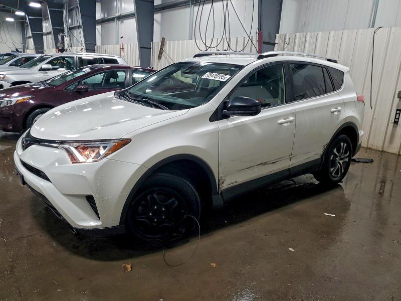 Фото 1 - TOYOTA RAV4