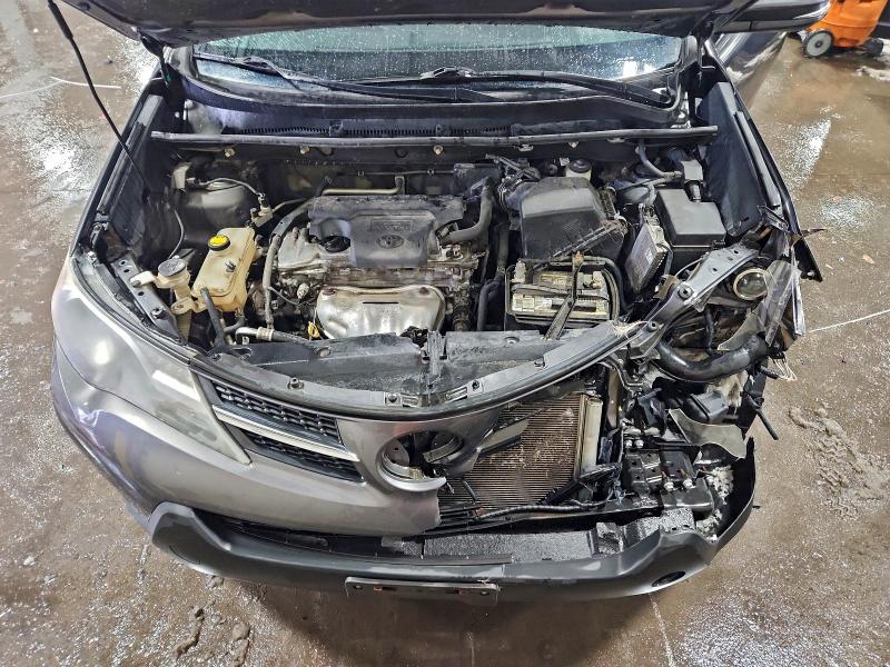 Фото 12 - TOYOTA RAV4