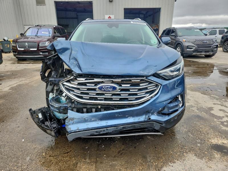 Фото 5 - FORD EDGE