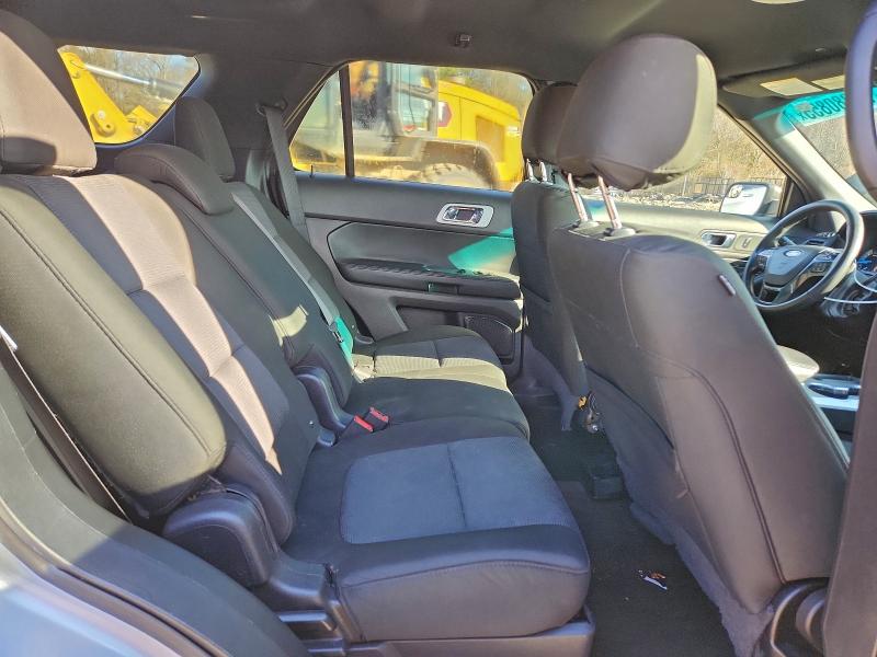 Фото 11 - FORD EXPLORER