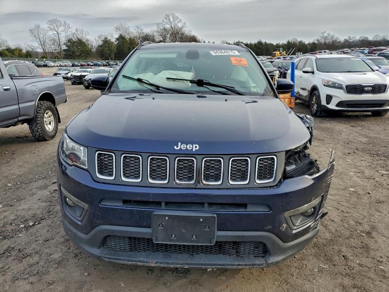 Фото 5 - JEEP COMPASS