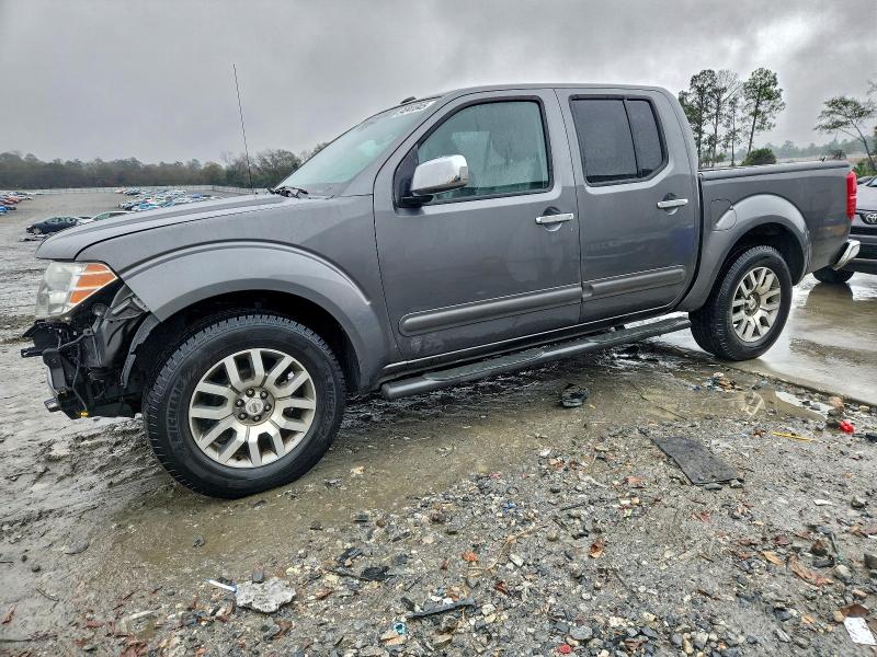 Фото 1 - NISSAN FRONTIER