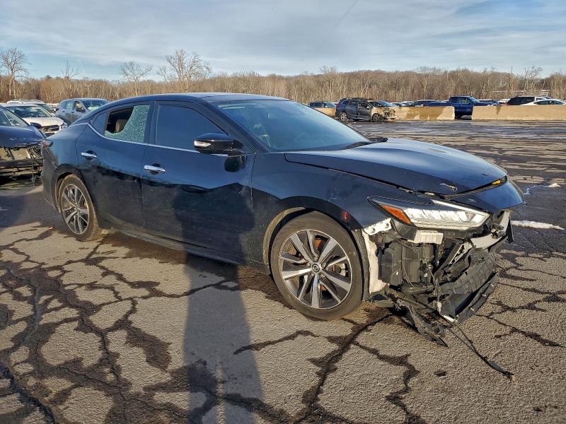 Фото 4 - NISSAN MAXIMA