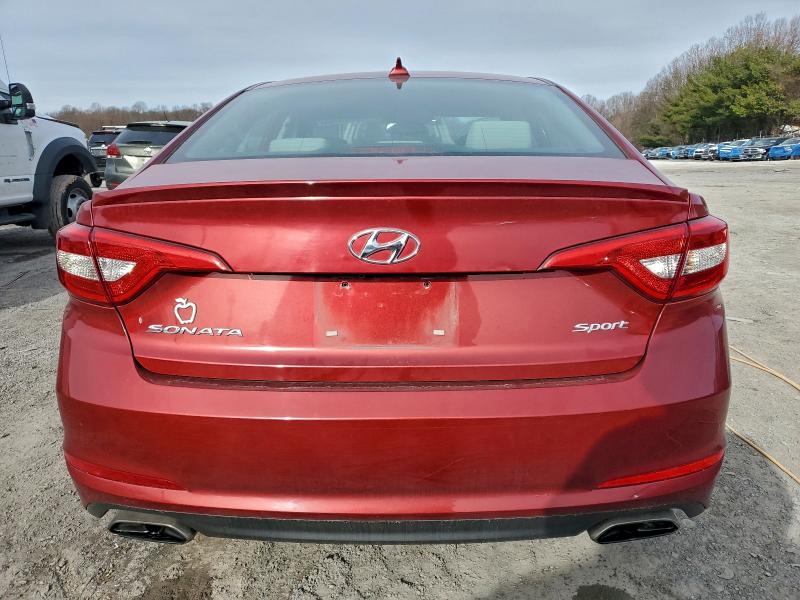 Фото 6 - HYUNDAI SONATA