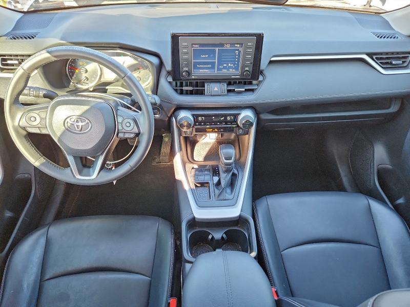 Фото 8 - TOYOTA RAV4