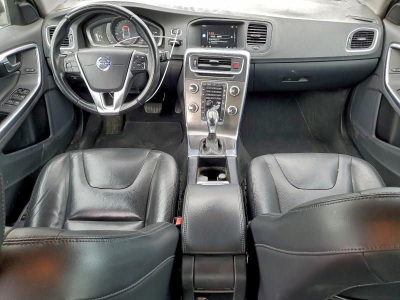 Фото 8 - VOLVO S60