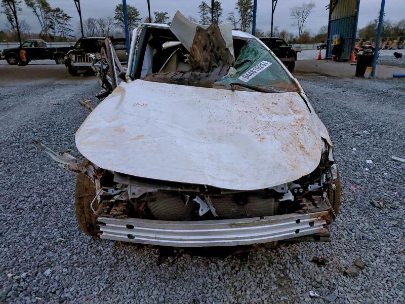 Фото 5 - TOYOTA COROLLA