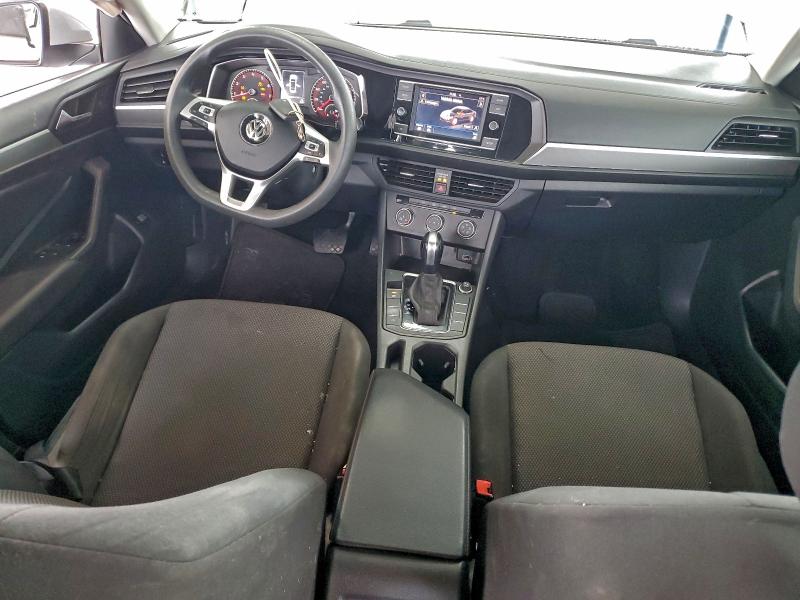 Фото 8 - VOLKSWAGEN JETTA