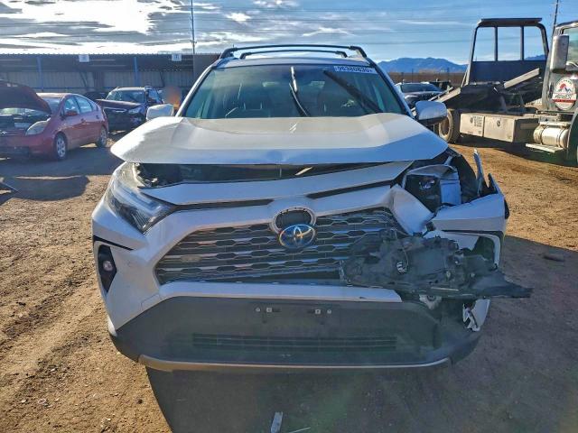 Фото 5 - TOYOTA RAV4