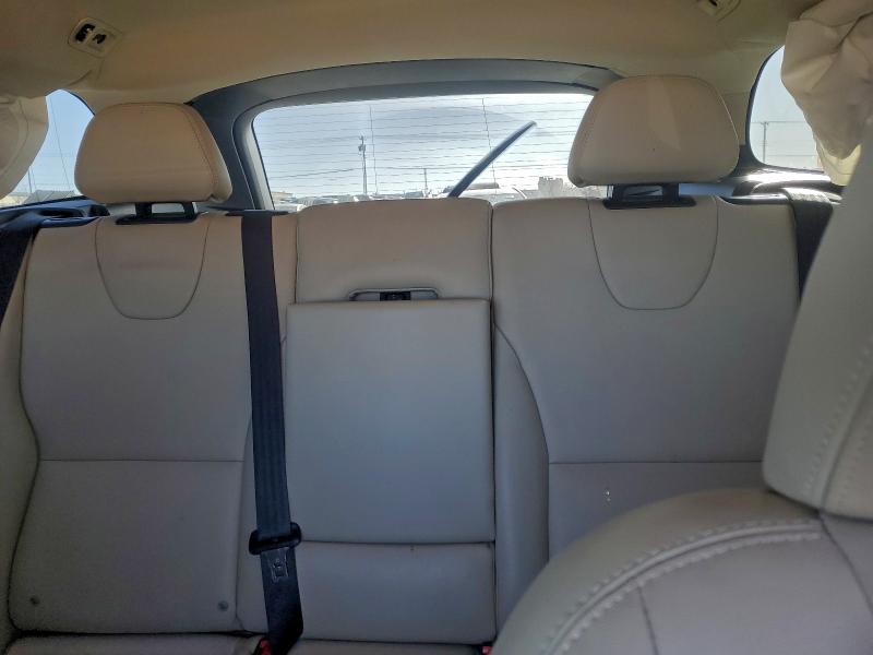 Фото 10 - VOLVO XC60