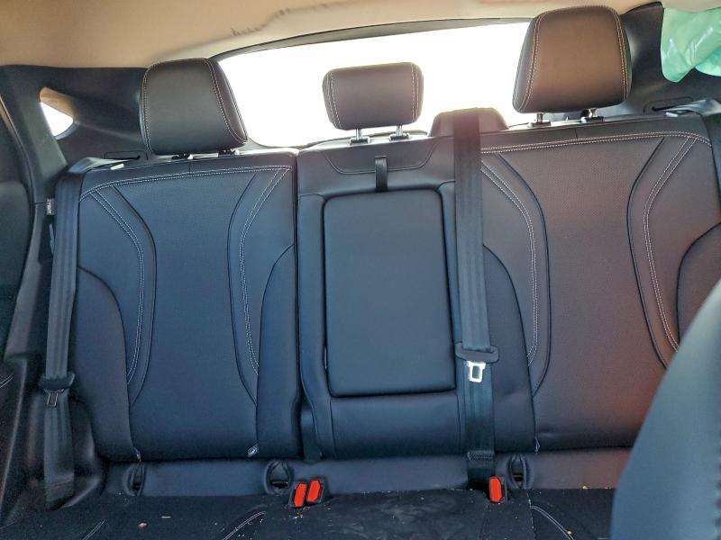 Фото 10 - FORD MUSTANG