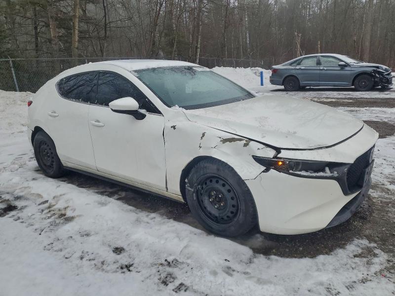 Фото 4 - MAZDA 3