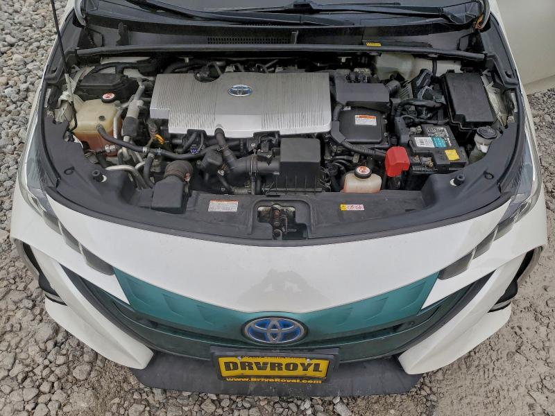 Фото 11 - TOYOTA PRIUS