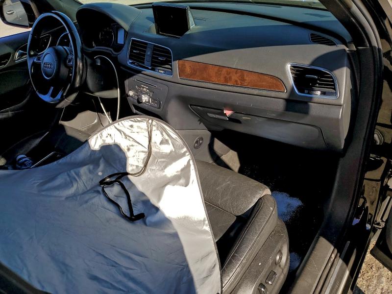 Фото 8 - AUDI Q3