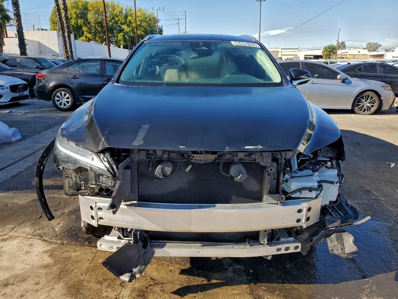 Фото 5 - LEXUS RX350