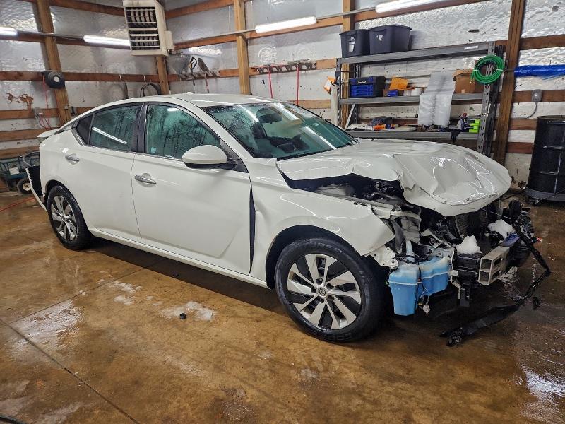 Фото 4 - NISSAN ALTIMA