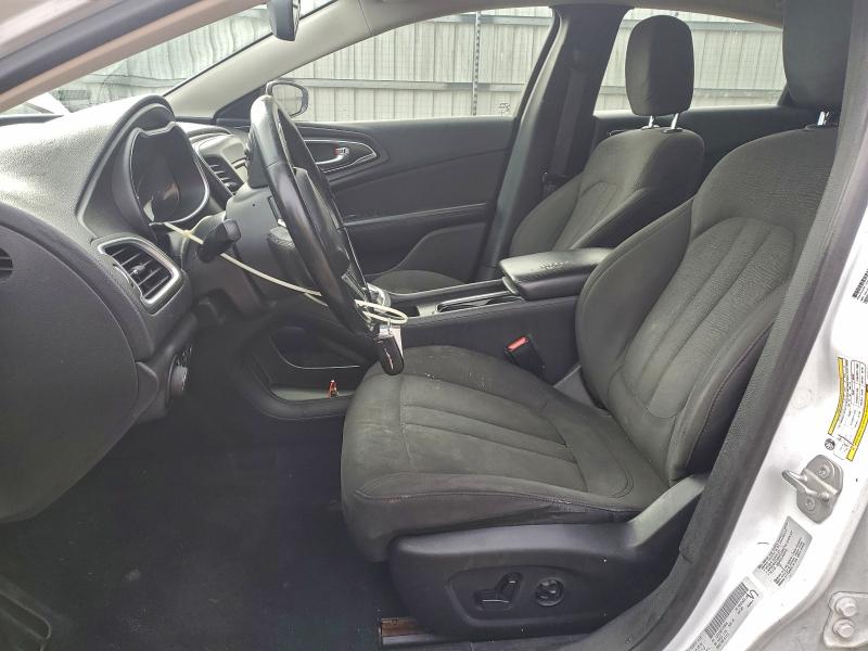 Фото 7 - CHRYSLER 200