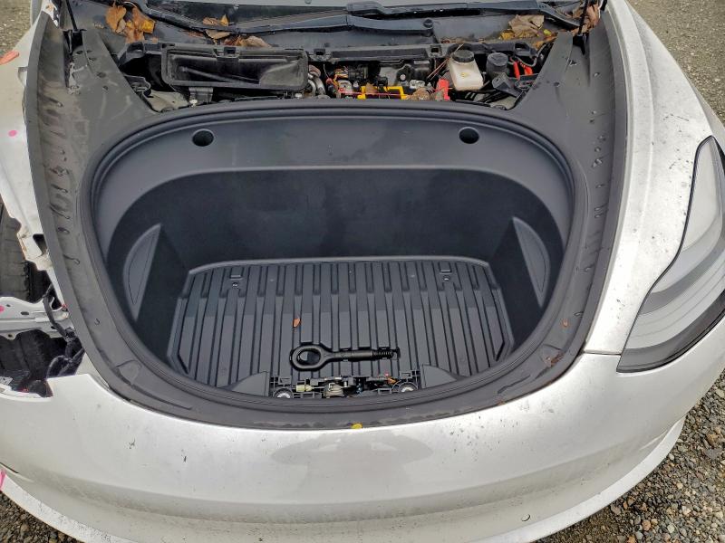 Фото 11 - TESLA MODEL 3